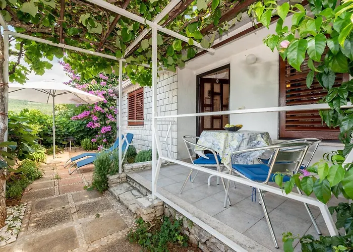 Mandica Apartment Rabac