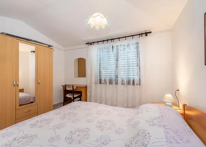 Apartment Mandica Rabac