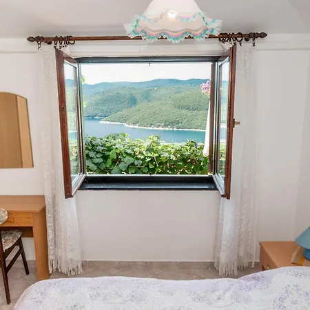 Apartment Mandica Rabac